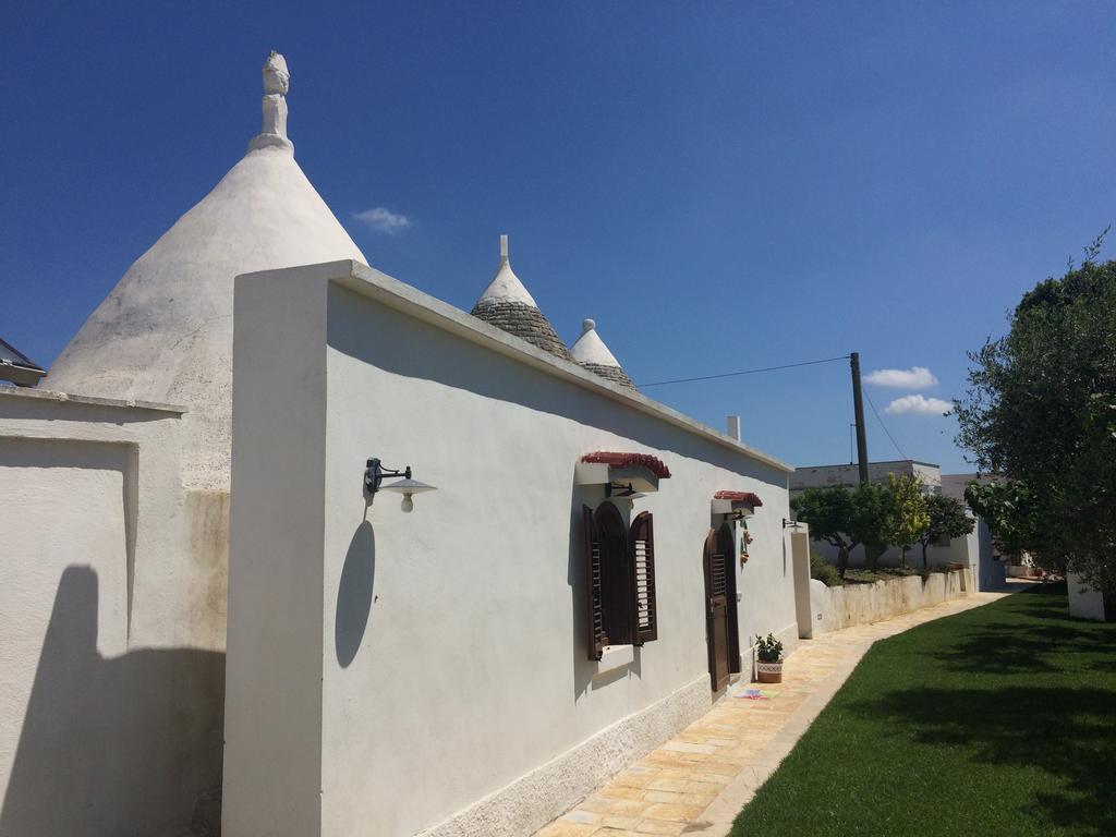 Villa Trullo Del Cavaliere Delle Gravine Castellaneta Exterior foto
